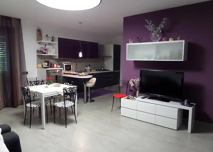 A Casa Di Lori Nocleg ze śniadaniem Fermo